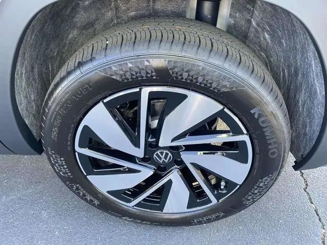 2026 Volkswagen Atlas SEL