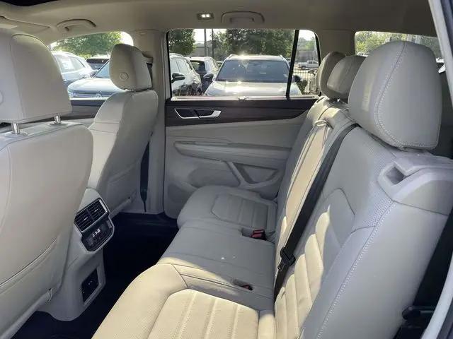 2026 Volkswagen Atlas SEL