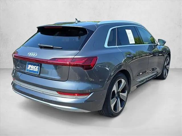 2019 Audi e-tron Premium Plus