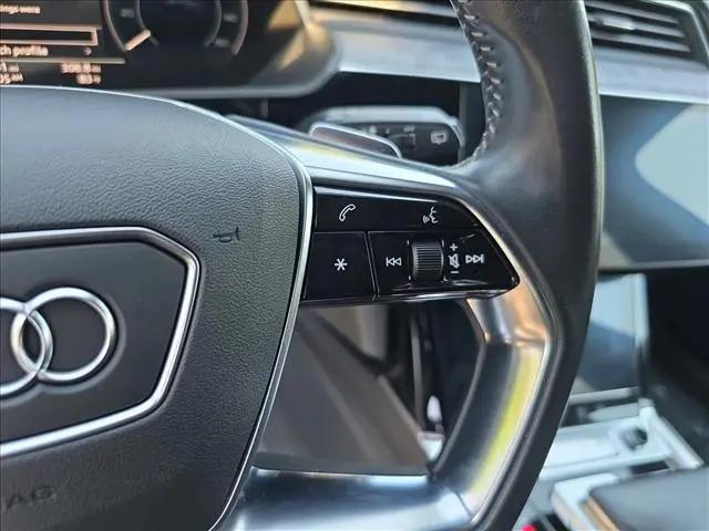 2019 Audi e-tron Premium Plus