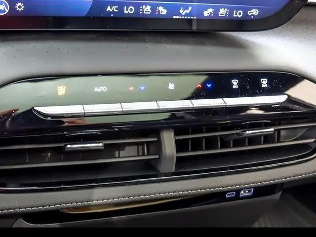 2026 Buick Enclave Avenir FWD