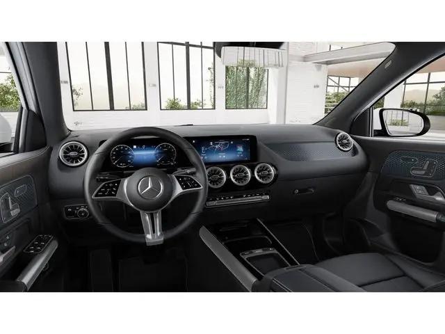 2026 Mercedes-Benz GLA-CLASS 4MATIC