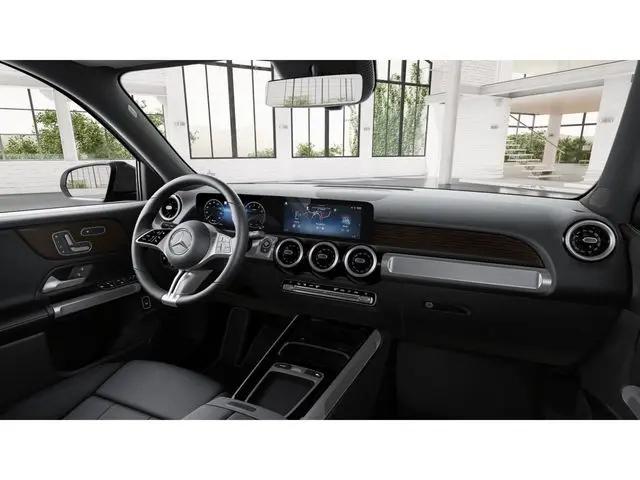 2026 Mercedes-Benz GLB 4MATIC