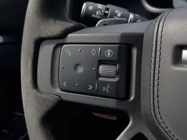 2024 Land Rover Defender 90 P525 V8