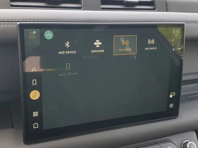 2024 Land Rover Defender 90 P525 V8