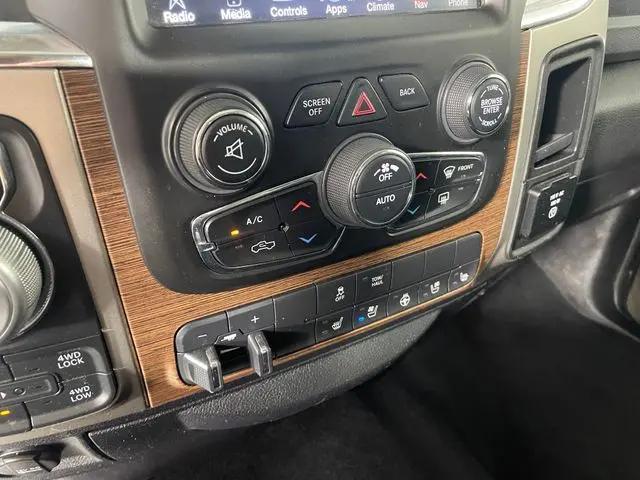 2017 Ram 1500 Laramie Crew Cab 4x4 5'7" Box