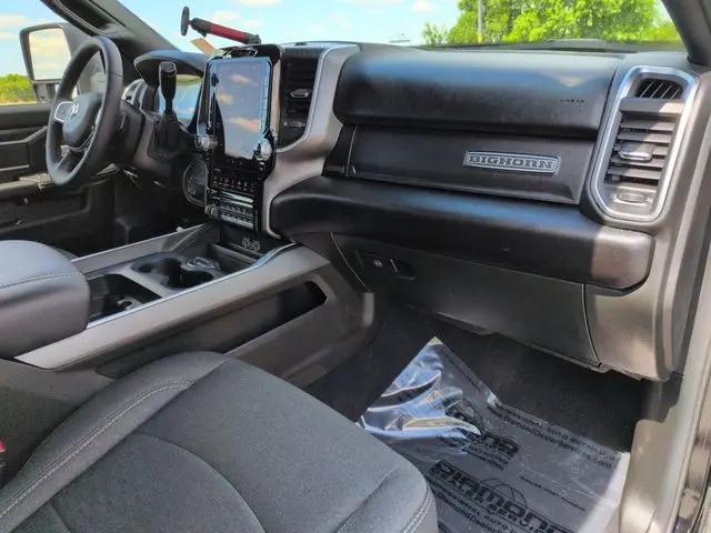 2026 Ram 3500 Big Horn Crew Cab 4x4 8' Box