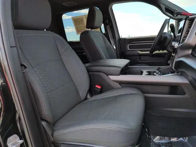 2026 Ram 3500 Big Horn Crew Cab 4x4 8' Box