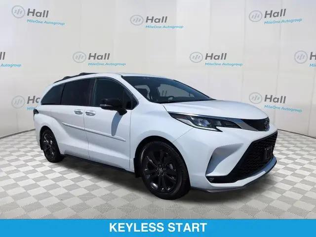 2024 Toyota Sienna XSE