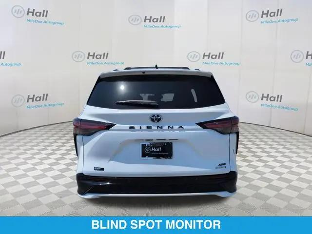 2024 Toyota Sienna XSE