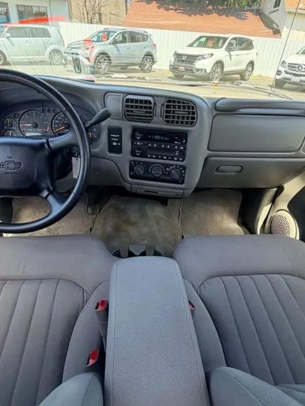 2003 Chevrolet S-10 LS
