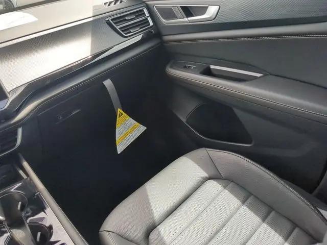 2026 Volkswagen Atlas Cross Sport SEL R-Line Black