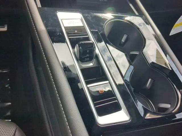 2026 Volkswagen Atlas Cross Sport SEL R-Line Black