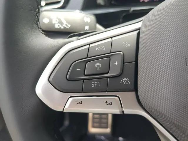 2026 Volkswagen Atlas Cross Sport SEL R-Line Black
