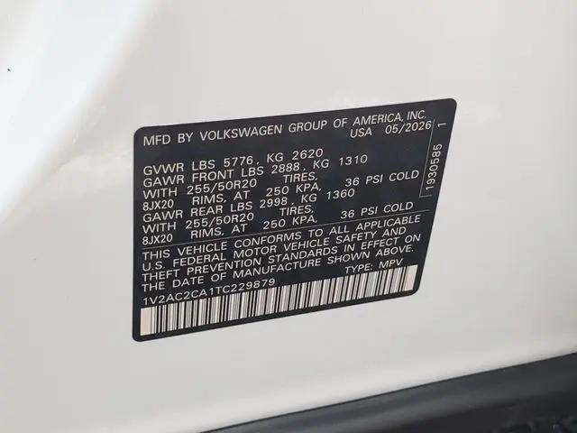 2026 Volkswagen Atlas Cross Sport SEL R-Line Black