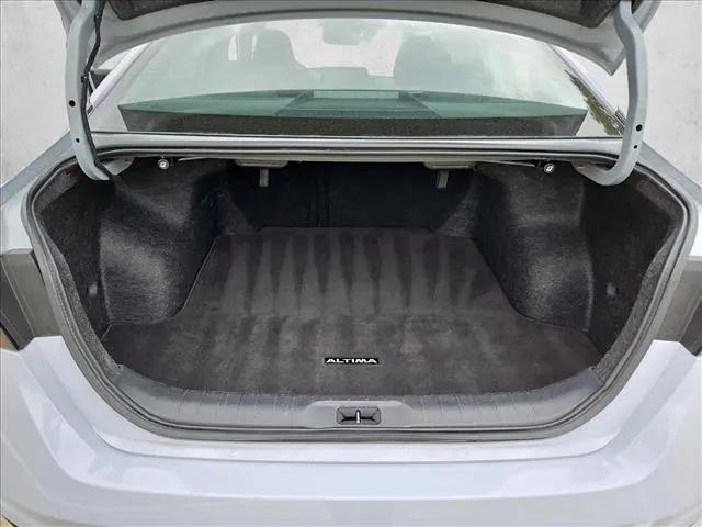 2025 Nissan Altima SR AWD