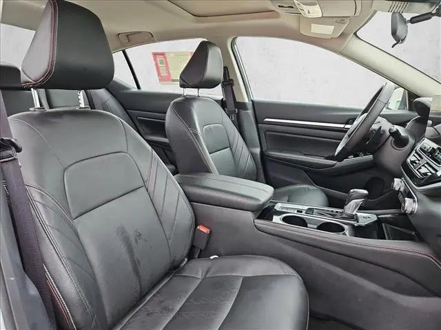 2025 Nissan Altima SR AWD