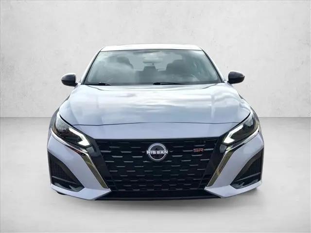 2025 Nissan Altima SR AWD