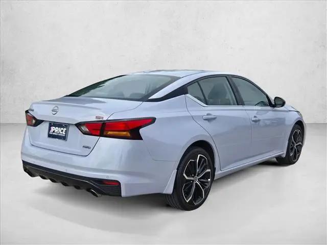 2025 Nissan Altima SR AWD