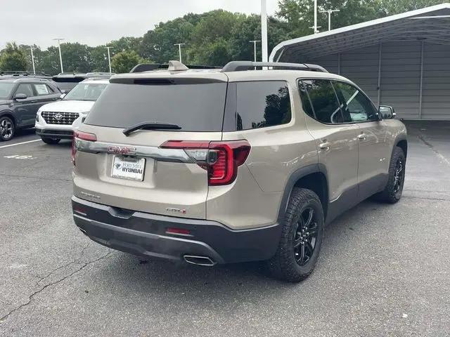 2023 GMC Acadia AWD AT4