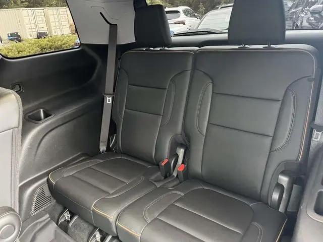 2023 GMC Acadia AWD AT4