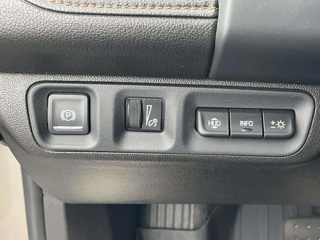 2023 GMC Acadia AWD AT4