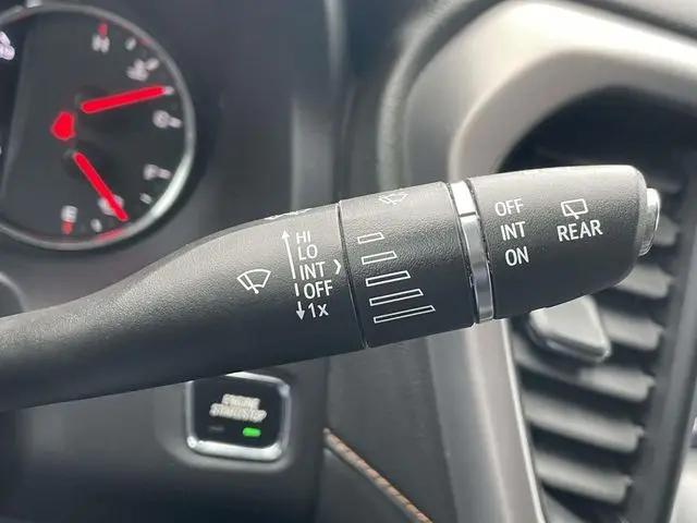 2023 GMC Acadia AWD AT4