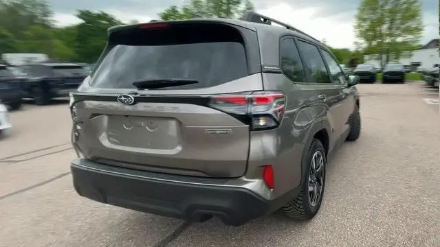 2025 Subaru Forester Premium Hybrid