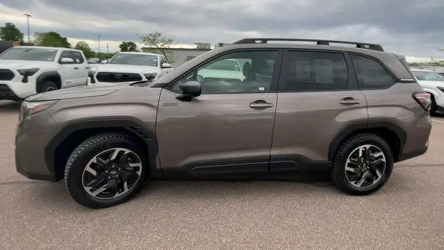 2025 Subaru Forester Premium Hybrid