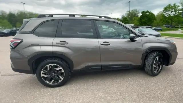 2025 Subaru Forester Premium Hybrid