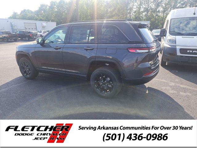2026 Jeep Grand Cherokee Altitude 4x2