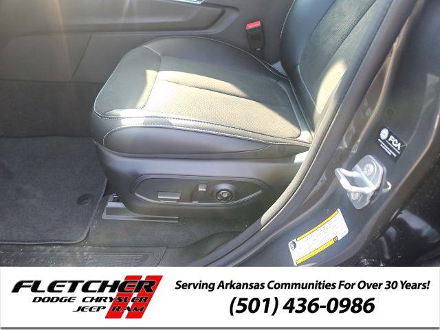 2026 Jeep Grand Cherokee Altitude 4x2