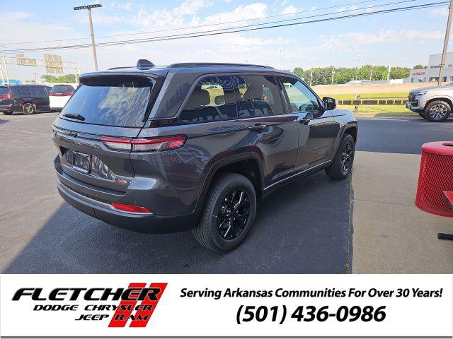 2026 Jeep Grand Cherokee Altitude 4x2