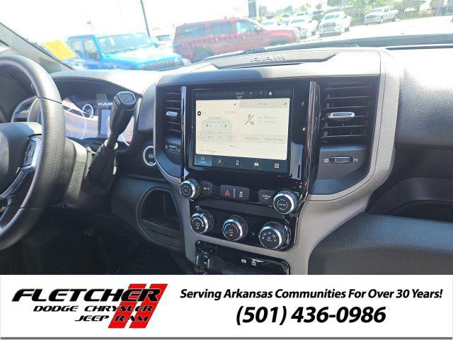 2026 Ram 3500 Tradesman Crew Cab 4x2 8' Box