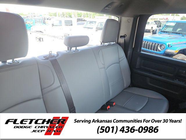 2026 Ram 3500 Tradesman Crew Cab 4x2 8' Box