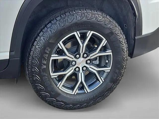 2024 GMC Acadia AWD AT4