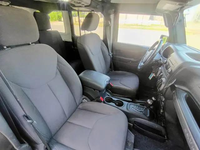 2015 Jeep Wrangler Unlimited Sport