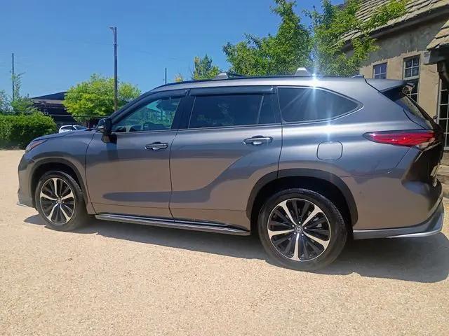 2022 Toyota Highlander XSE