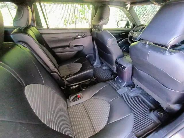 2022 Toyota Highlander XSE