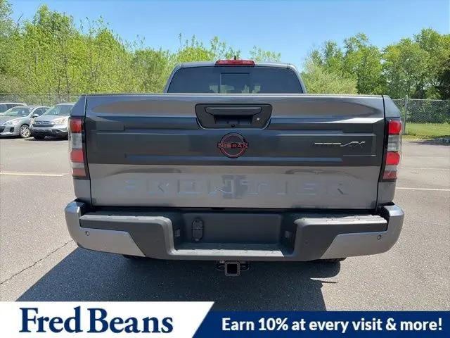 2026 Nissan Frontier Crew Cab Long Bed PRO-4X 4x4
