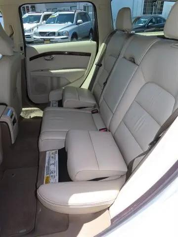 2015 Volvo XC70 T6 Premier Plus