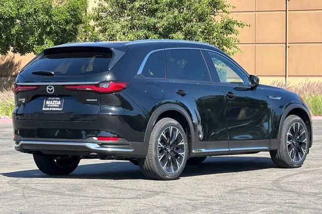 2026 Mazda X-90 Premium Plus