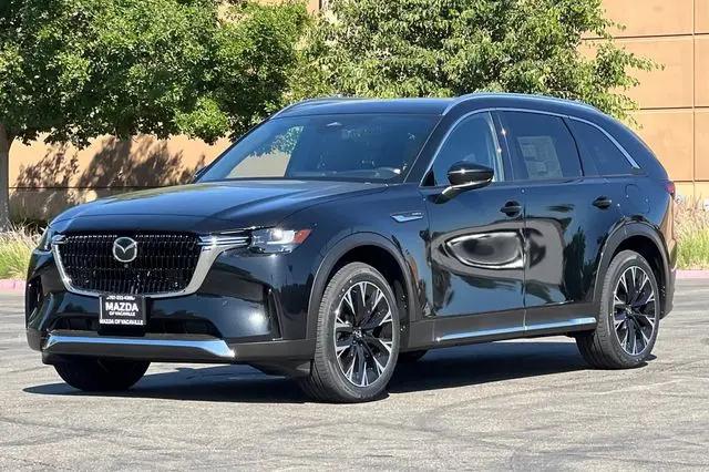 2026 Mazda X-90 Premium Plus