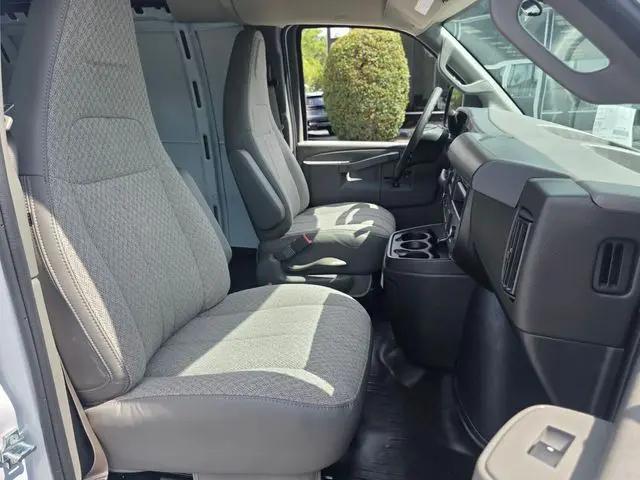 2026 GMC Savana Cargo 2500 Extended Wheelbase, Work Van, RWD