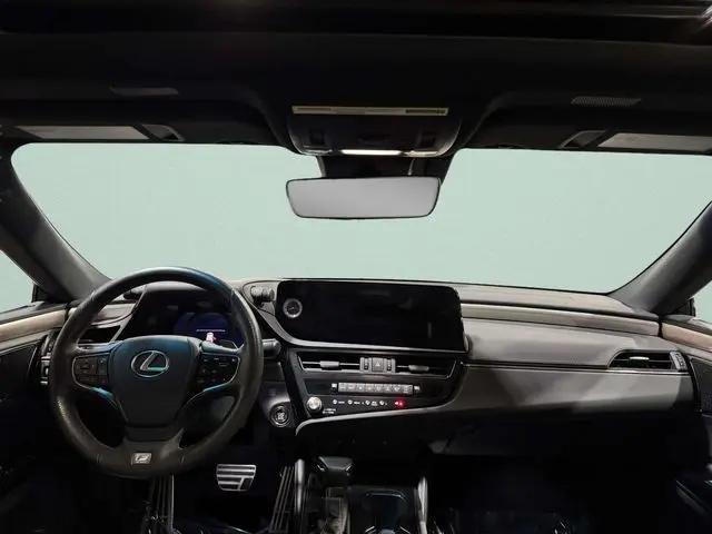 2023 Lexus ES 350 F SPORT Handling