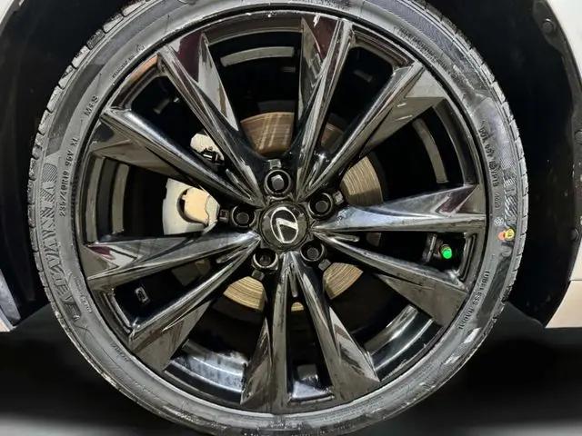 2023 Lexus ES 350 F SPORT Handling