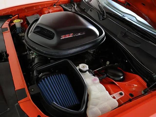 2016 Dodge Challenger 392 Hemi Scat Pack Shaker