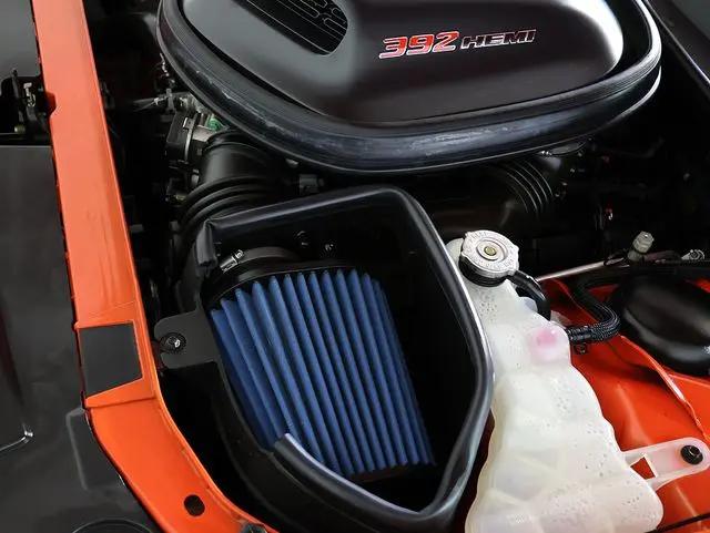 2016 Dodge Challenger 392 Hemi Scat Pack Shaker