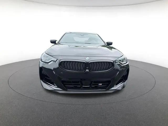 2026 BMW M240 i xDrive