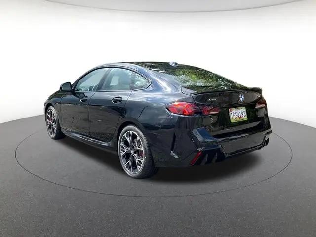 2025 BMW Coupe xDrive